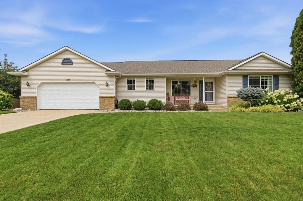 2913 Belle Meadow Drive, Byron Center