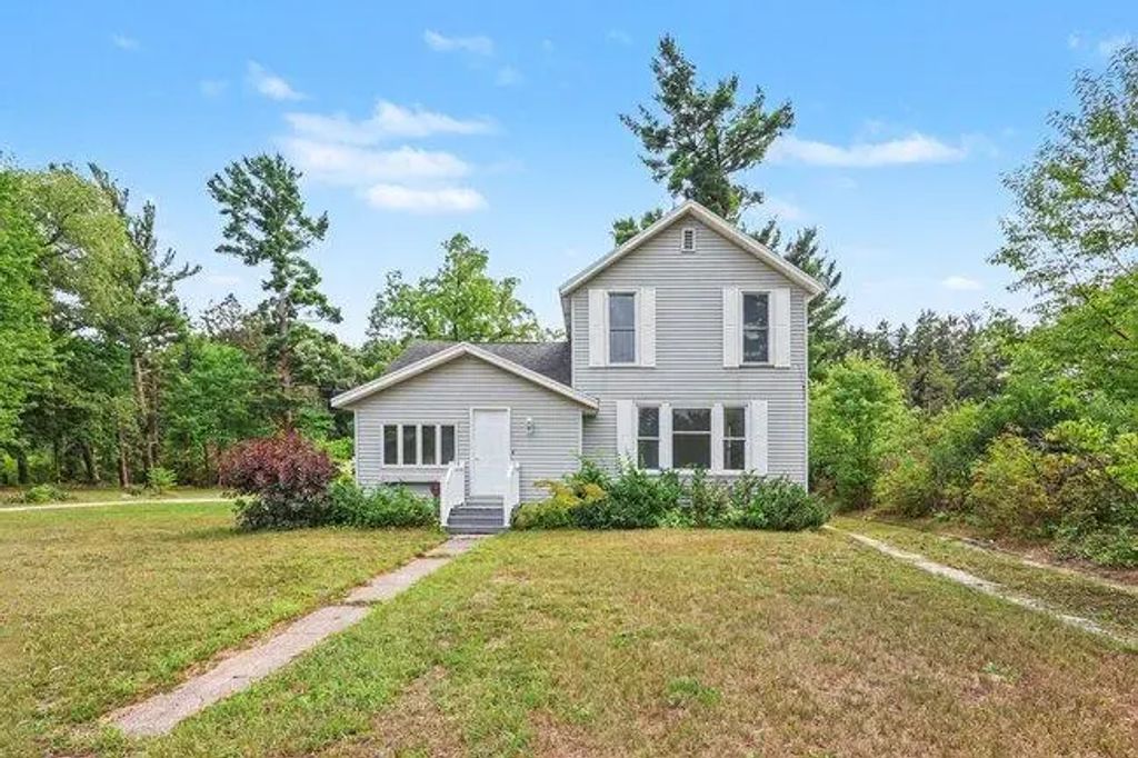 937 W Giles Road, Muskegon