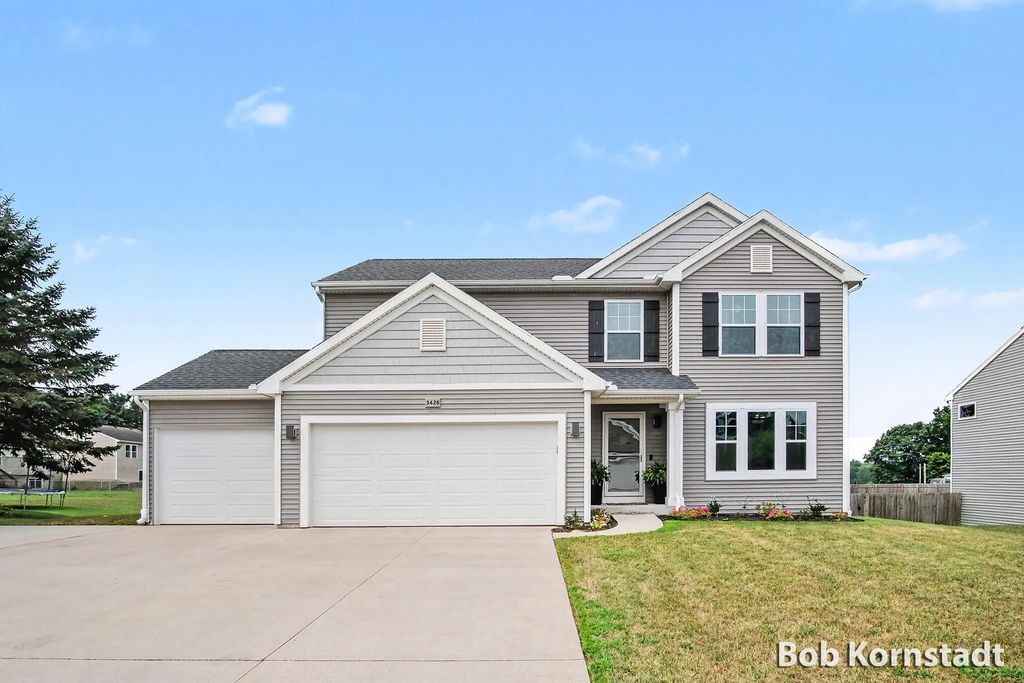 3428 Harvestway Court, Hamilton