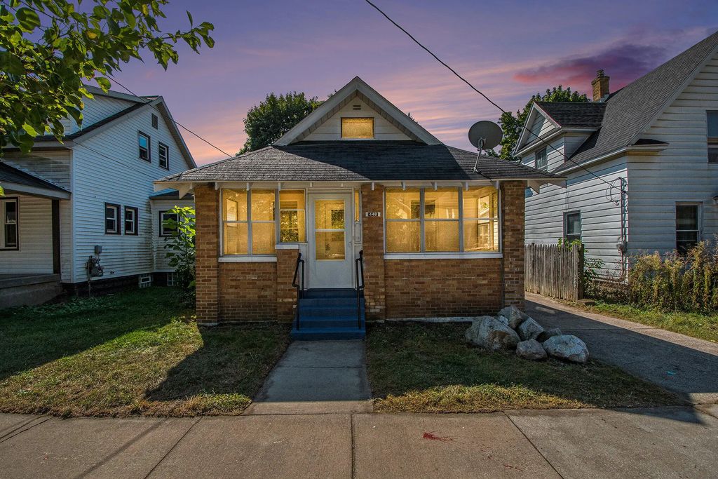 448 Spencer Street, Grand Rapids