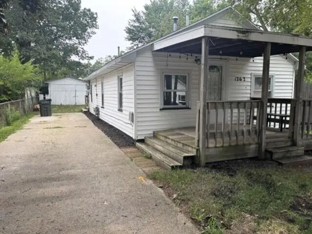1262 W Langeland Avenue, Muskegon