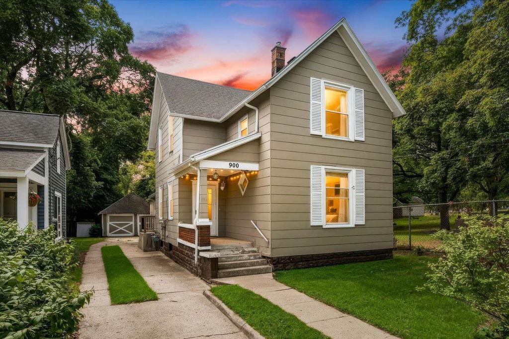 900 Fountain Street, Grand Rapids