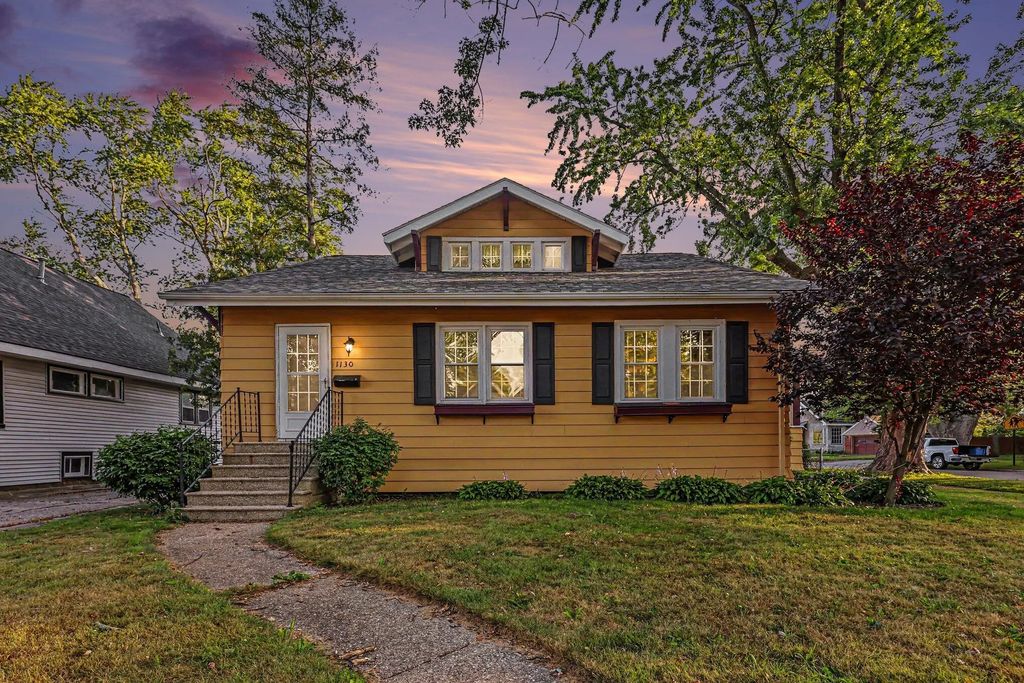 1130 Ireland Avenue, Muskegon