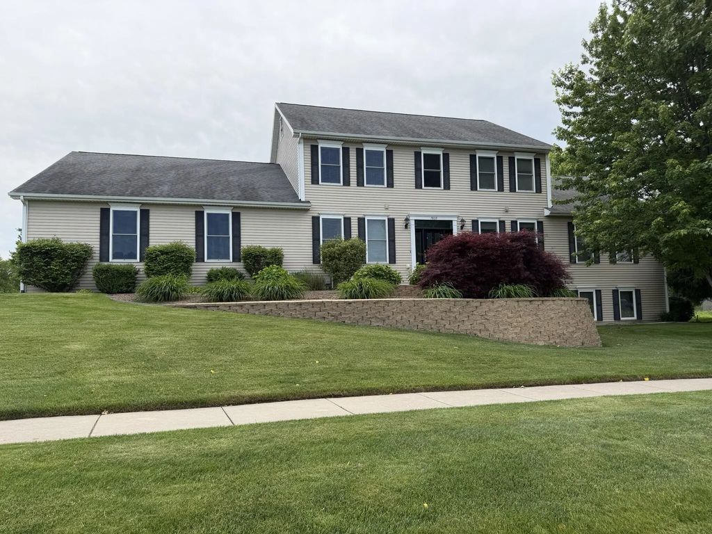 7809 Golf Meadows Drive, Caledonia