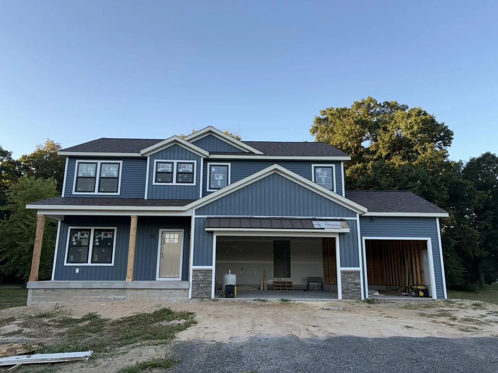 6010 Grand Vista Drive, Coopersville