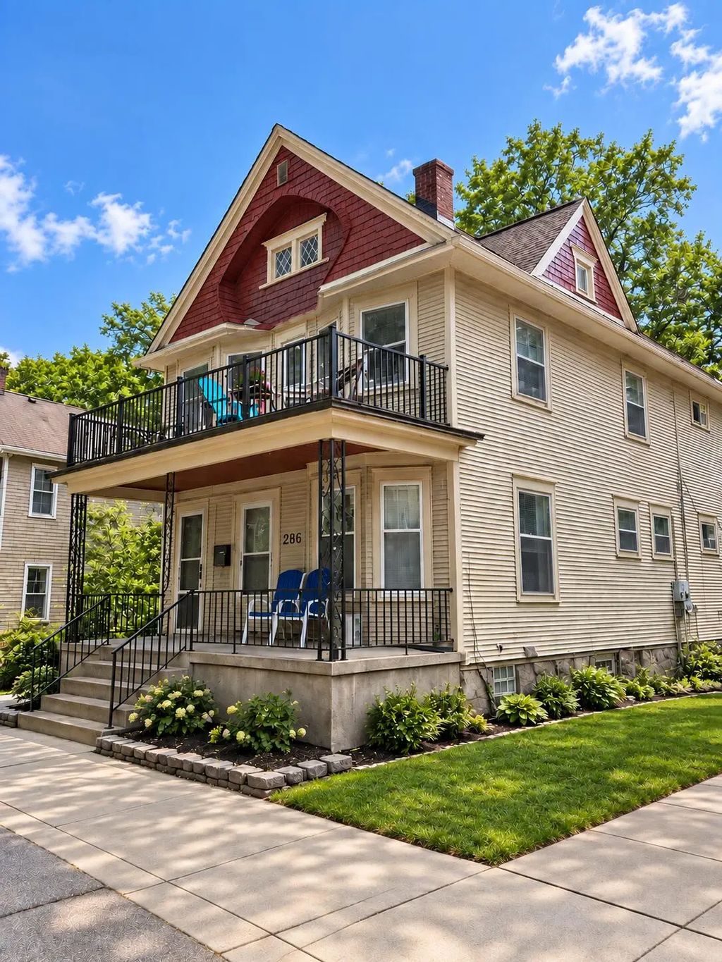 622 Stanley Terrace, Grand Rapids