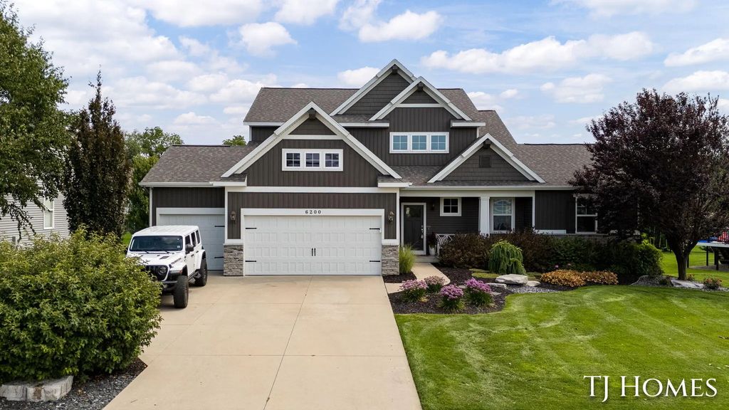 6200 Kuiper Drive, Grandville