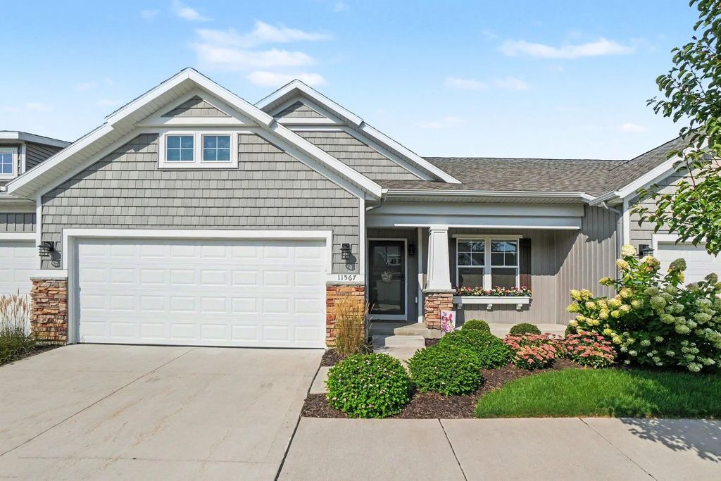 11567 Norfolk Drive 53, Allendale