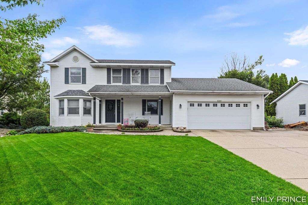 6301 Brookfield Court, Hudsonville