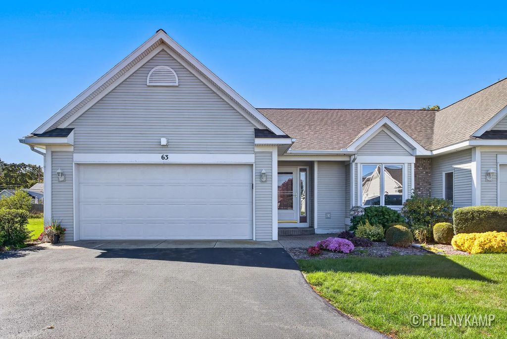 63 Majestic Court 63, Zeeland