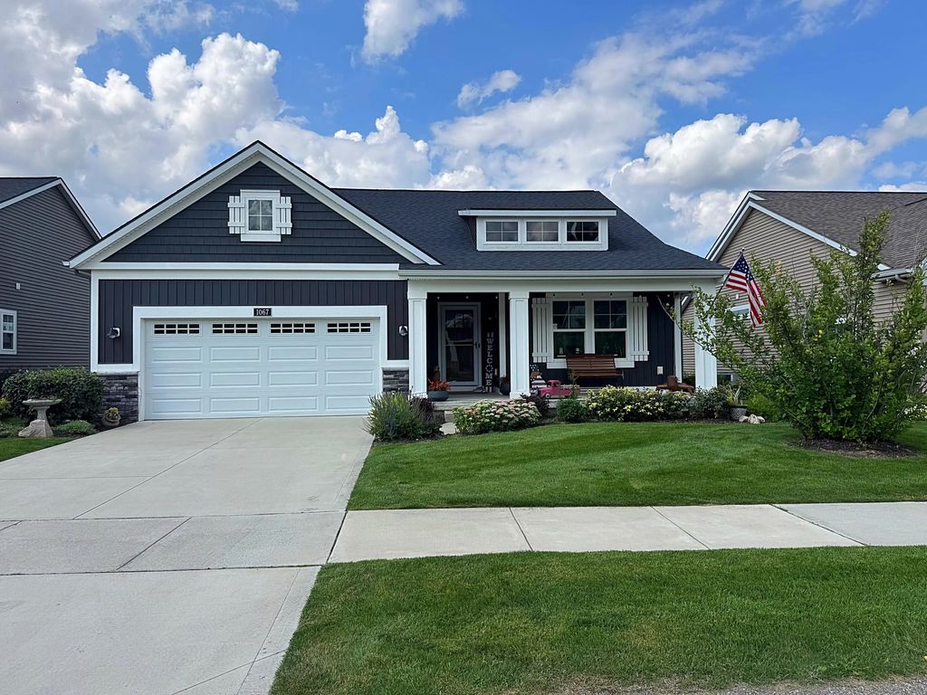 1067 Haven Court 60, Byron Center