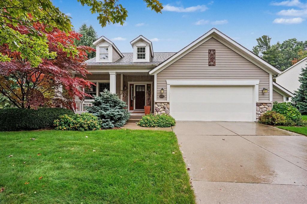 6852 Westshire Drive, Norton Shores