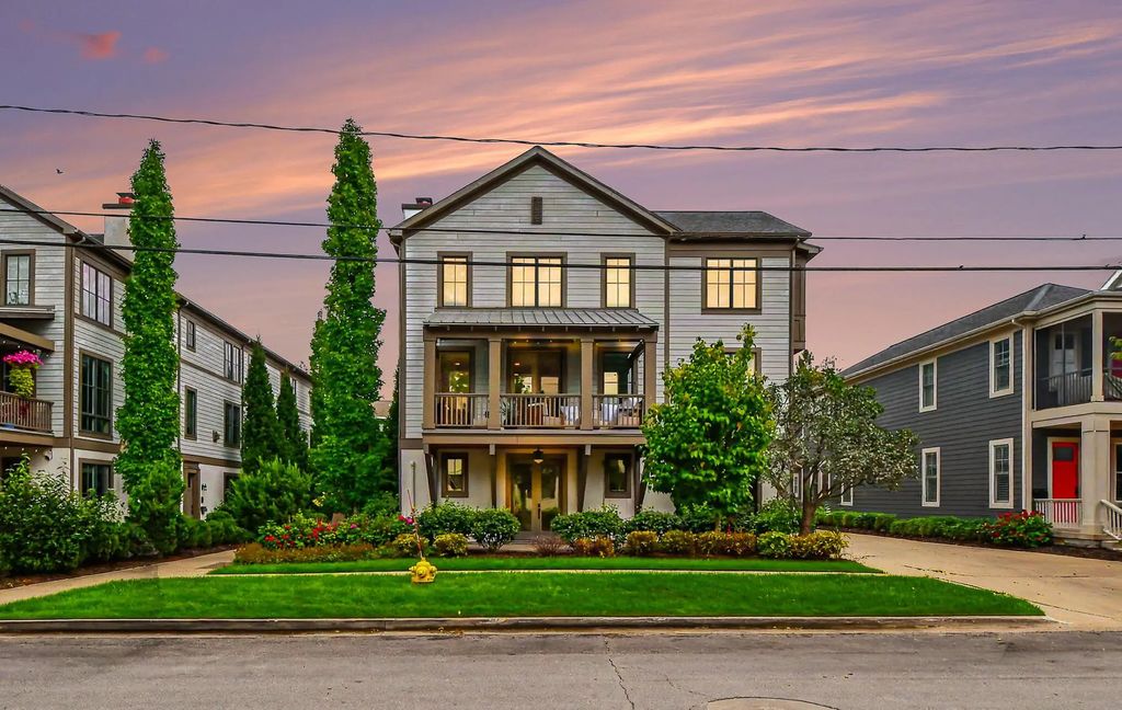 706 Croswell Avenue, East Grand Rapids