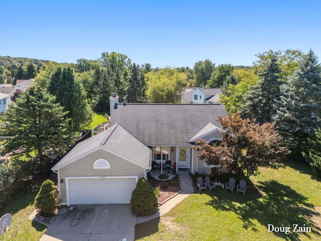 1860 Sandrel Drive, Grand Rapids