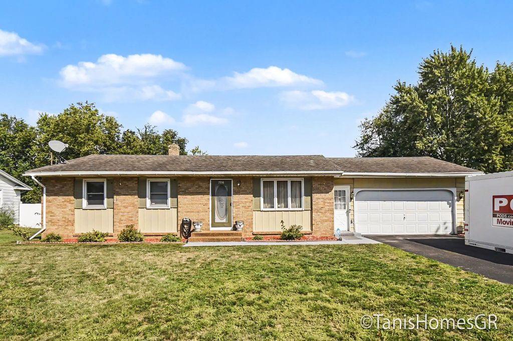 7556 Terrace Lane, Jenison