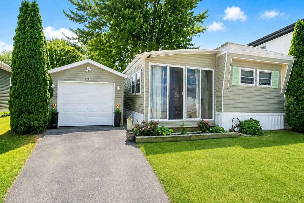 4171 W Joy Road, Shelbyville