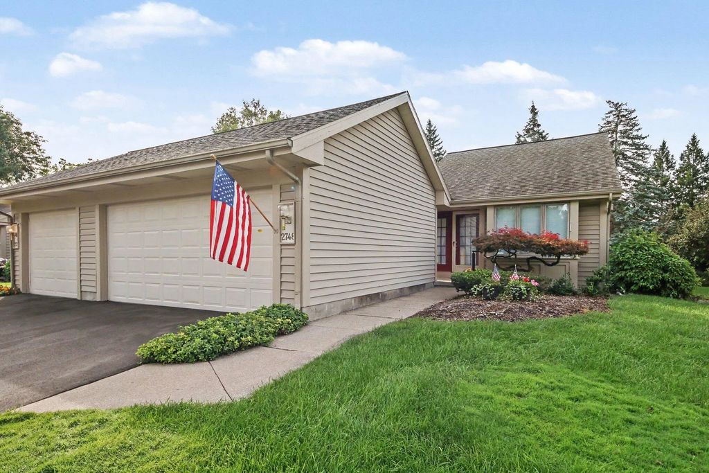 2748 Mulford Drive, Grand Rapids