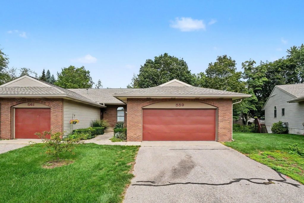 559 Spring Lane, Holland