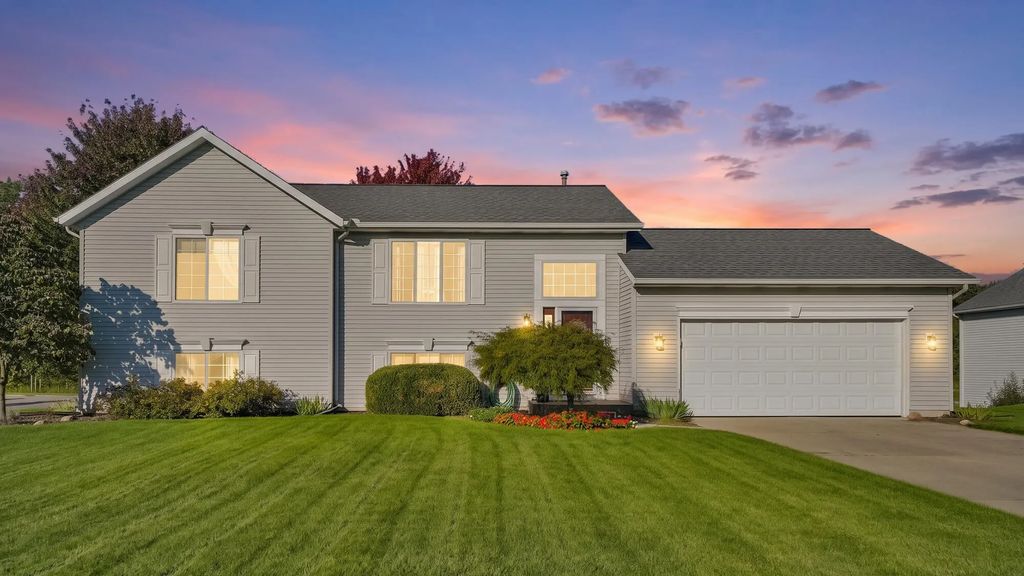 7407 Katie Lane, Hudsonville