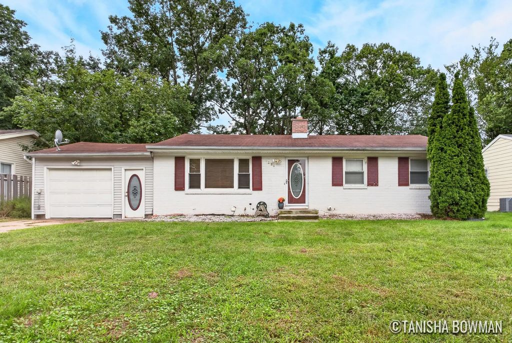 1286 Katrina Drive, Kentwood