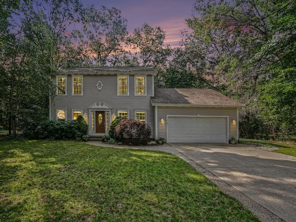 1917 Dykstra Road, Muskegon