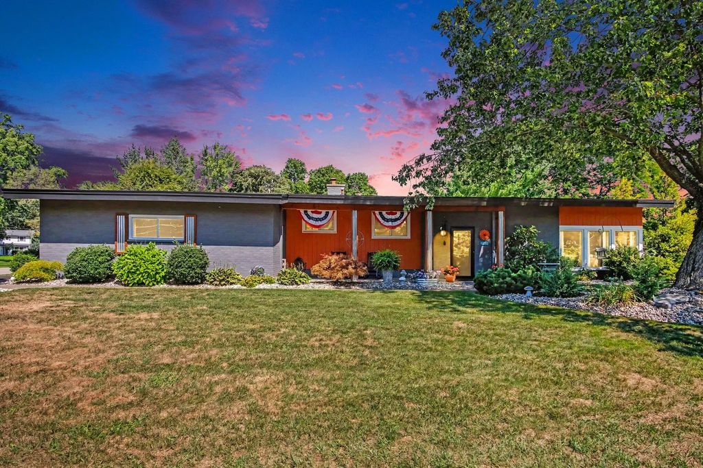 6230 Blythefield Avenue, Rockford