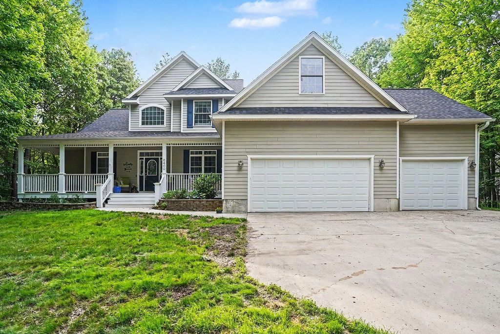 6400 Boulder Drive, Norton Shores