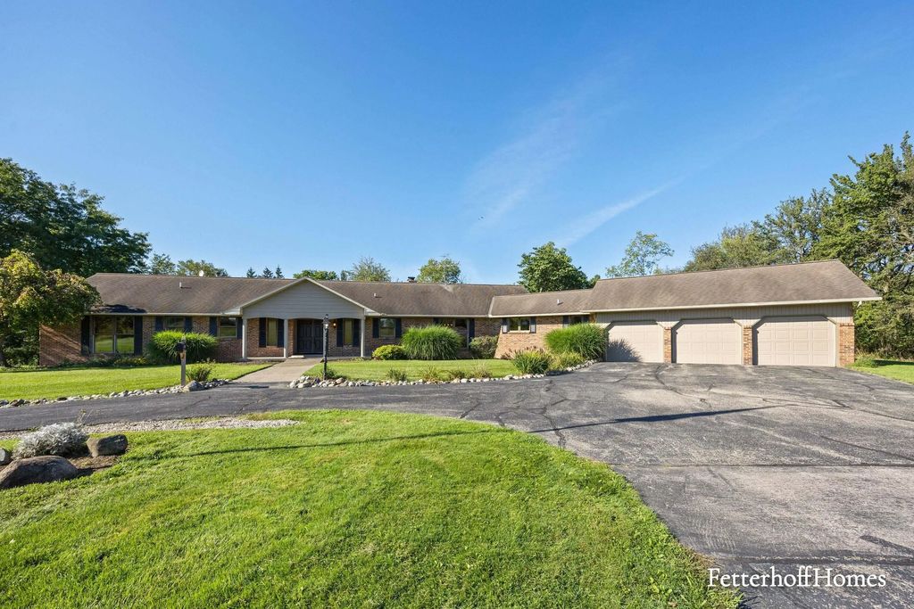 5474 Garfield Street, Coopersville