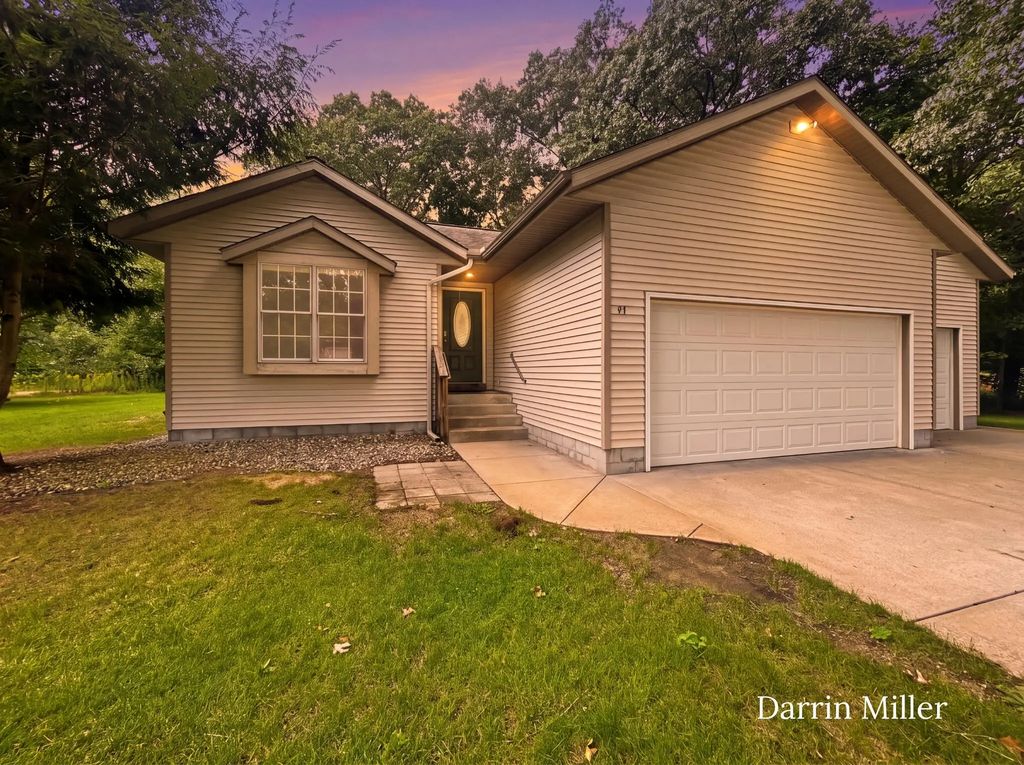 47 Serra Court, Muskegon