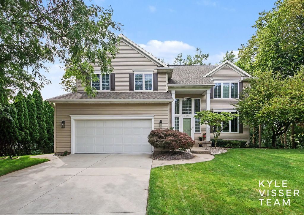 3315 Falcon Ridge Drive, Grand Rapids