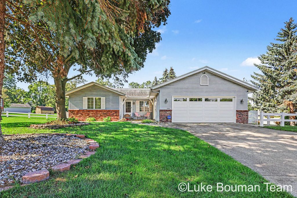 1060 Legion Park Drive, Holland