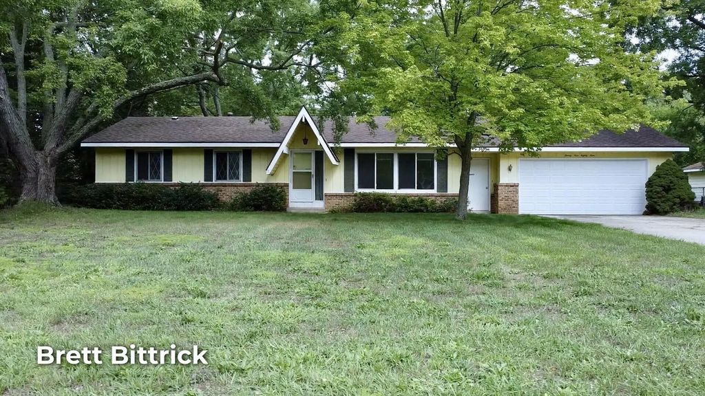 2989 Memorial Drive, Holland