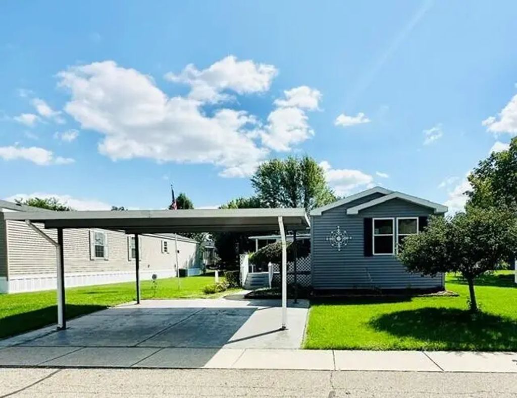 5318 Palfrey Place, Caledonia