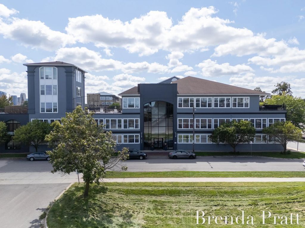 600 7th Street 204, Grand Rapids