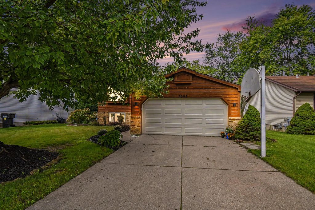 5083 Pillar Creek Avenue, Kentwood