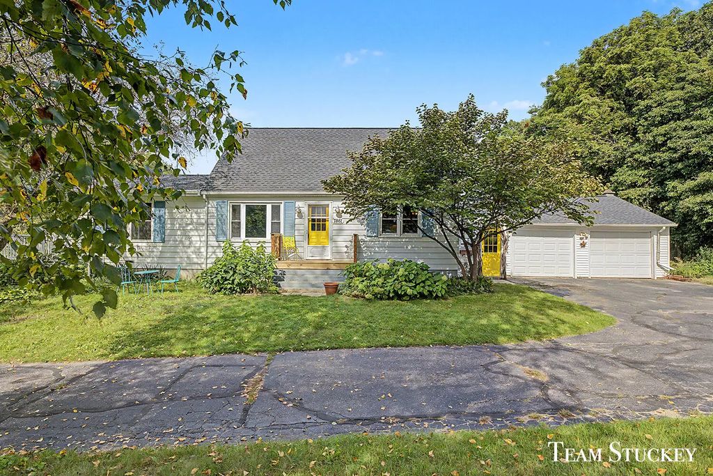 7861 Cannonsburg Road, Rockford
