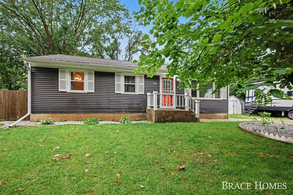 7575 Regal Avenue, Grand Rapids