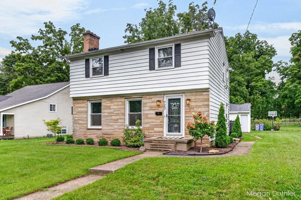723 Maridell Avenue, Grand Rapids