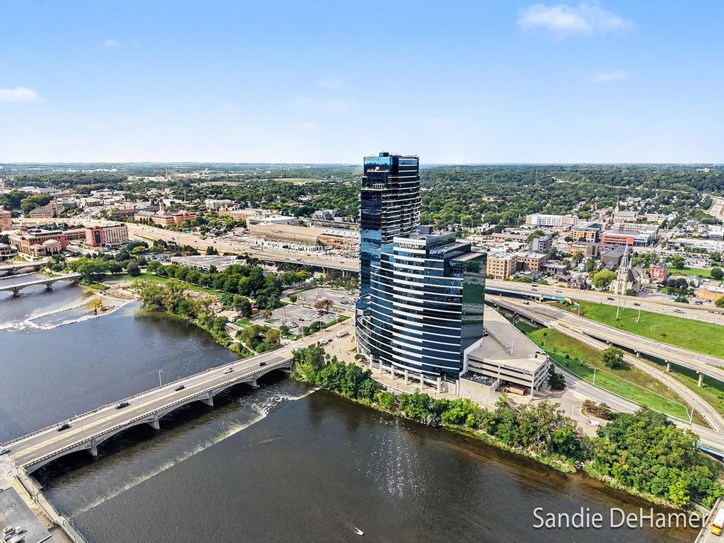 335 Bridge Street 2301, Grand Rapids
