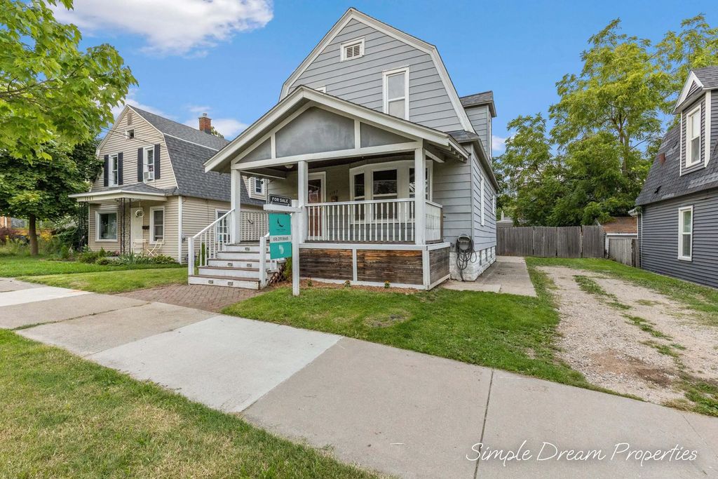 1103 Fountain Street, Grand Rapids