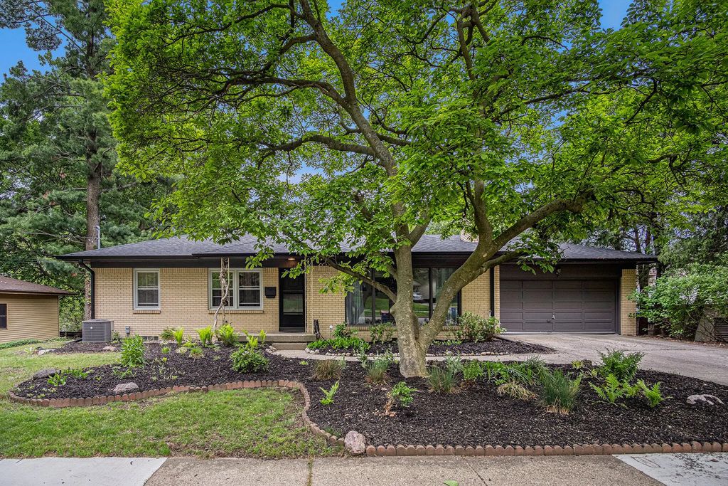 1546 7th Street, Grand Rapids