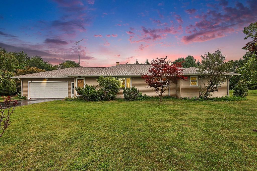 02891 71 1/2 Street, South Haven
