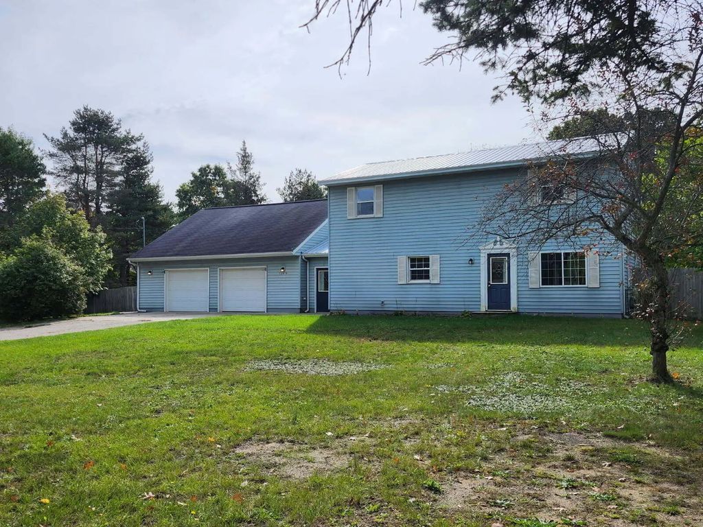 12876 Ferris Street, Grand Haven