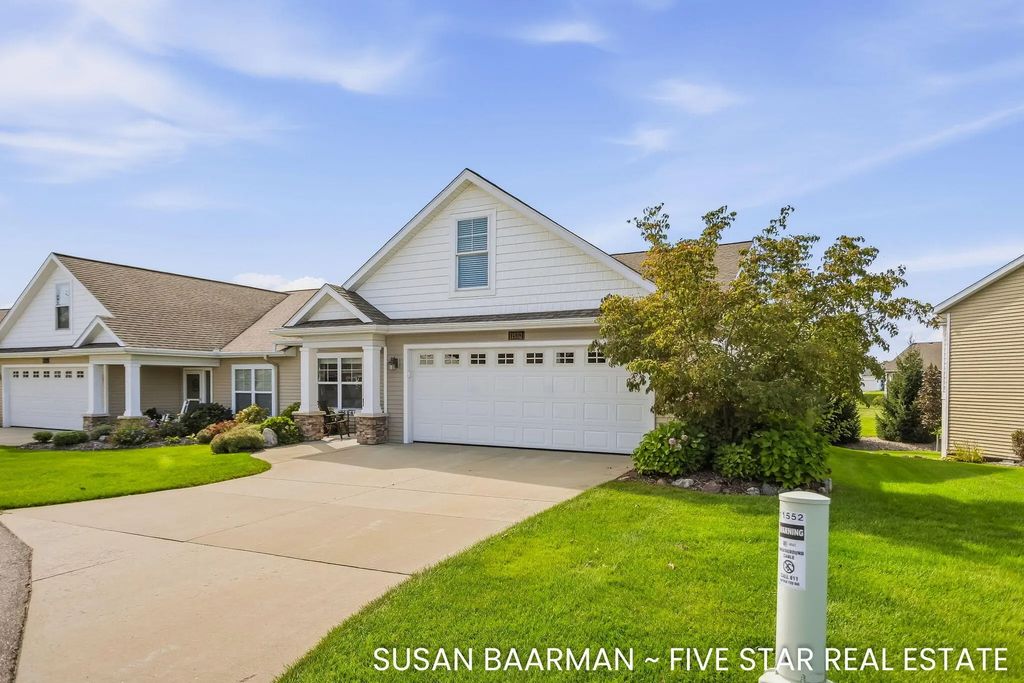 11552 South Lake Drive 108, Holland