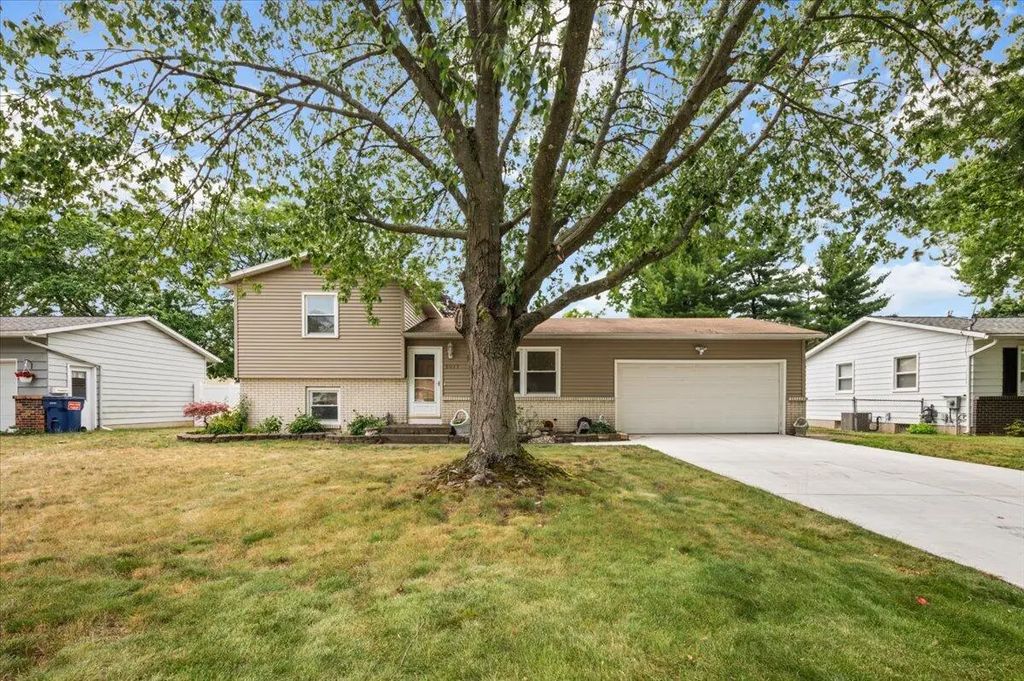 5077 Madison Avenue, Kentwood
