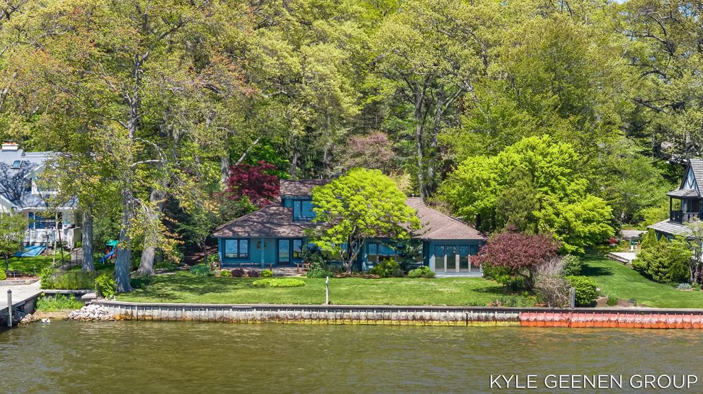 1140 Marigold Lane, Holland