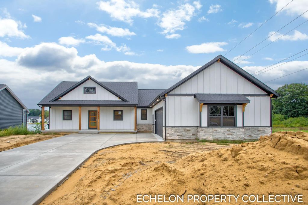 4649 Hidden Ridge Drive, Hudsonville