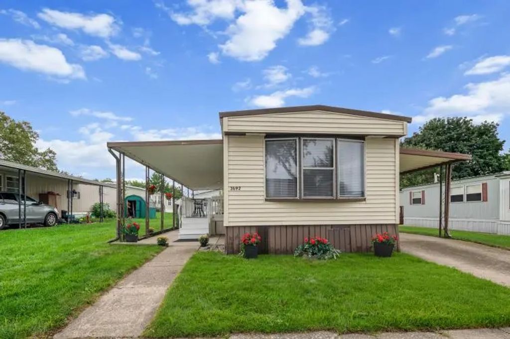 3692 Sun Valley Street 138, Grand Rapids