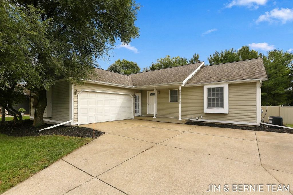 3114 Fox Fire Trail, Zeeland