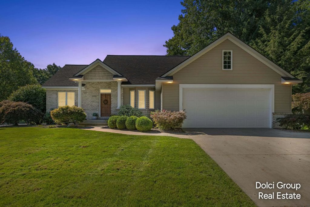 2538 Danton Drive, Wyoming